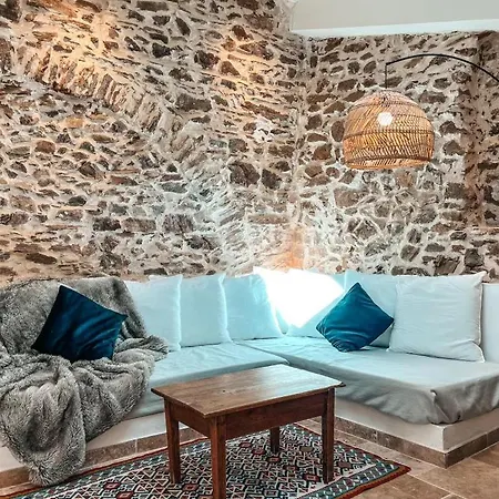 Βίλα With Private Pool & Air Conditioning Near St-tropez Cogolin