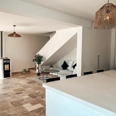 Βίλα With Private Pool & Air Conditioning Near St-tropez Cogolin